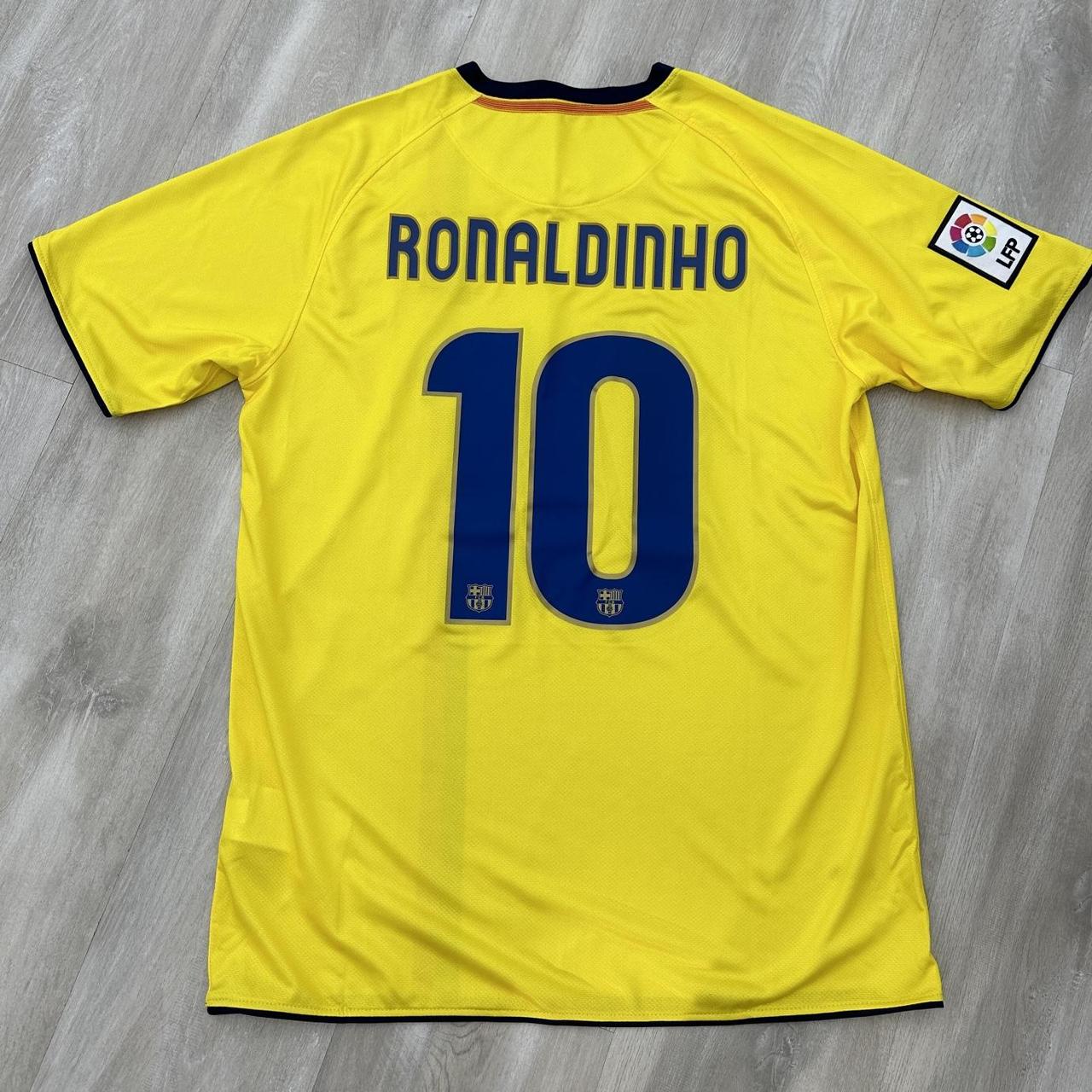 08/09 Barcelona Away Jersey - Ronaldinho