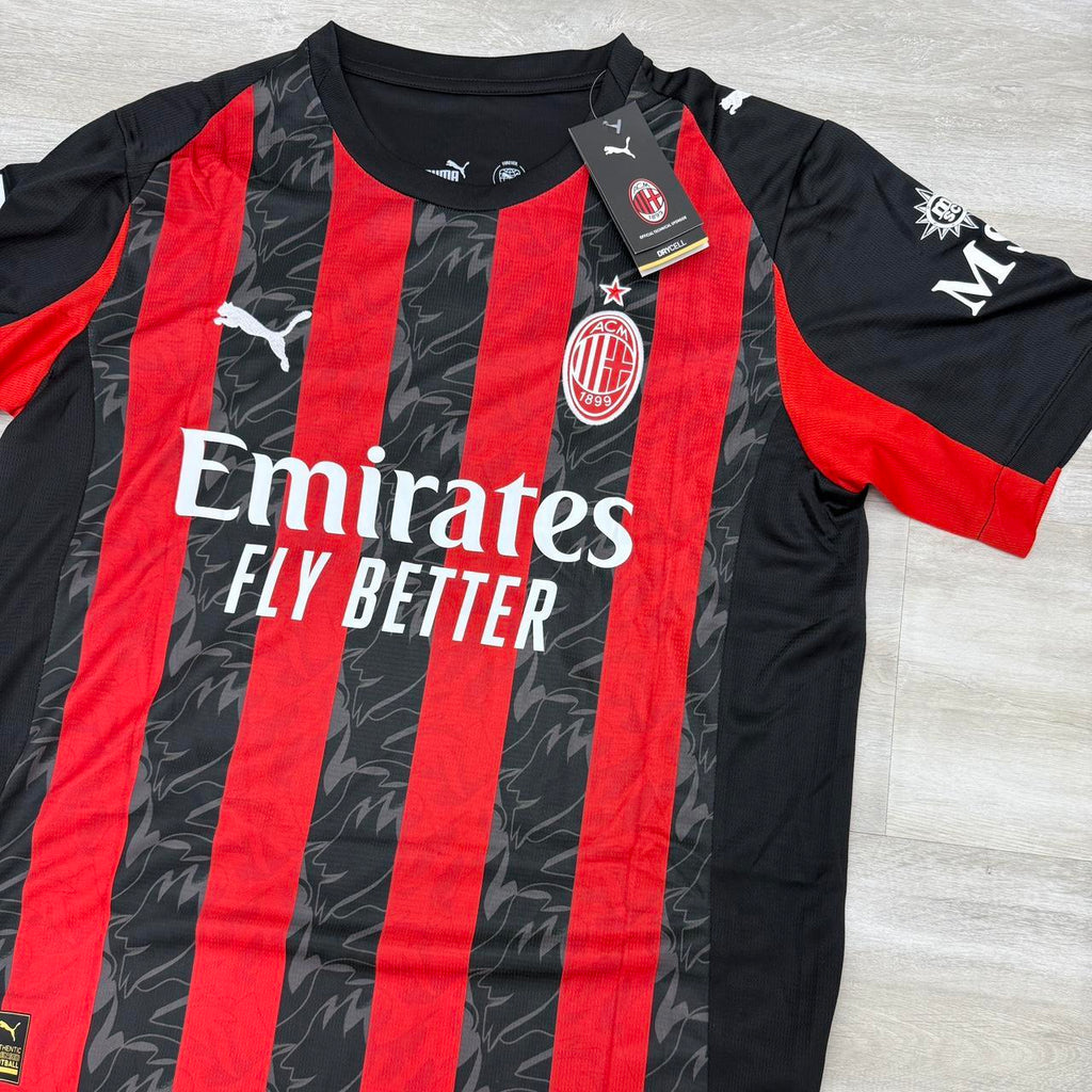 25/26 AC Milan Home Jersey - Modric