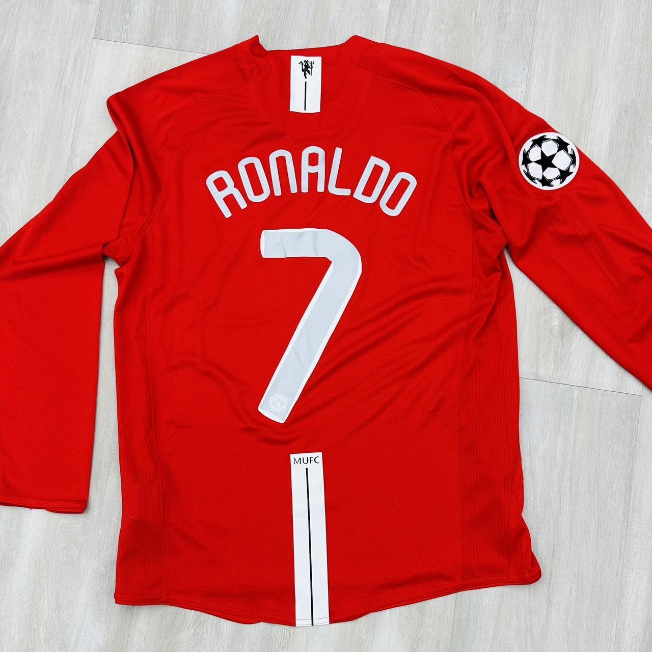 07/08 Manchester United Long. sleeve Home Jersey - Ronaldo
