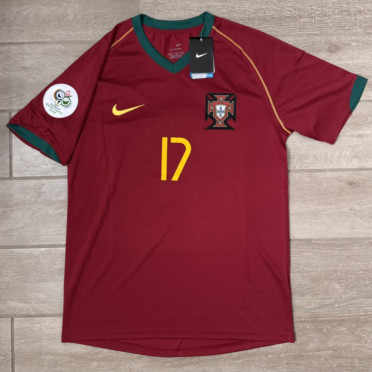 2006 FIFA World Cup Portugal Home Jersey - Ronaldo