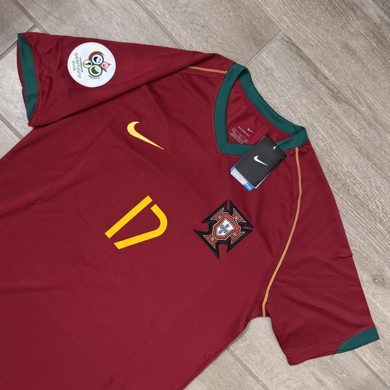 2006 FIFA World Cup Portugal Home Jersey - Ronaldo